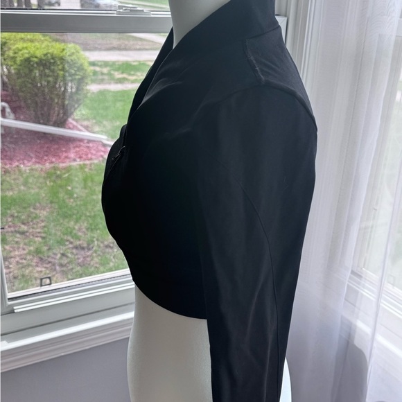 Black Long Sleeve Cropped Jacket - Picture 4 of 5